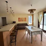 Elen Apartman *